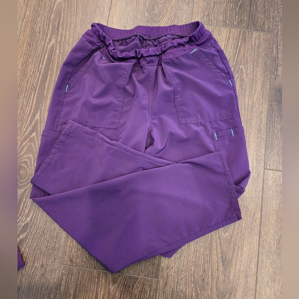 Purple Scrub Set - Picture 5 of 8